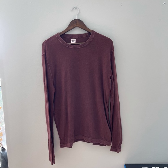 Gap medium wine color long sleeve shirt - Picture 1 of 3